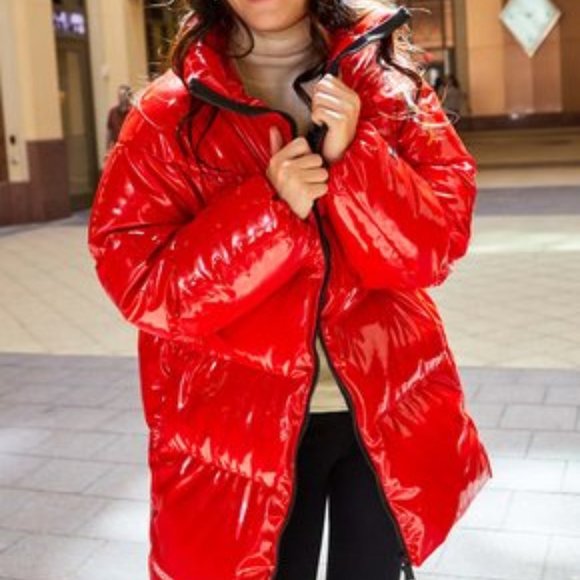 Juicy Couture Jackets & Blazers - 🎉HP🎉 NWT Juicy Couture Oversized Puffer Coat